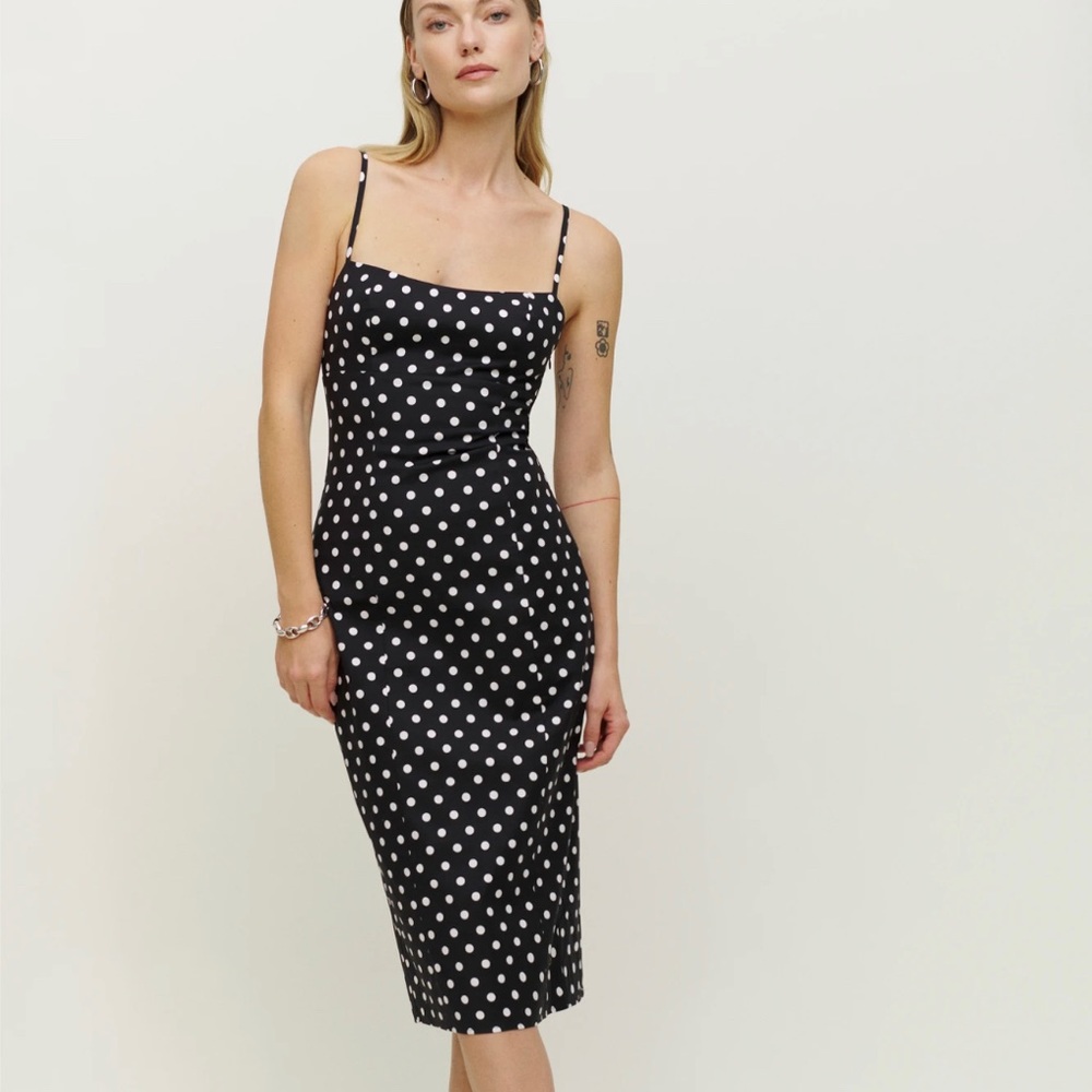 Reformation Jayden Dress in Bettie Polka Dot
Black White Organic Cotton Midi 10